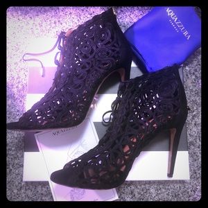 NEW with box aquazurra Kya lace booties SZ 42
